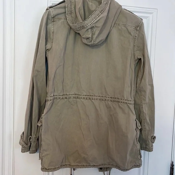 Aritzia Talula Hooded Beige Utility Jacket Size XS - Picture 9 of 14